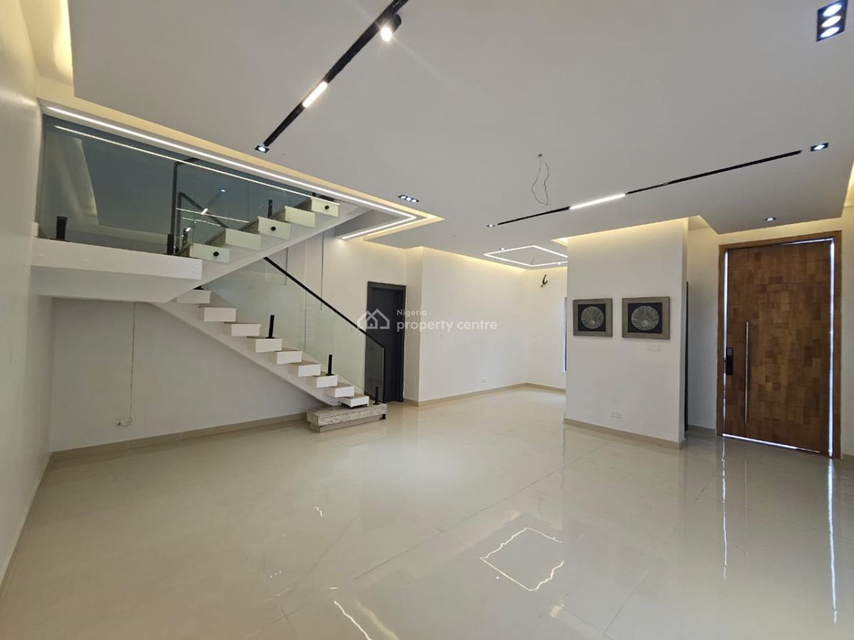 4 Bedrooms Detached House, Gra Phase 2, Magodo, Lagos, Detached Duplex for Sale