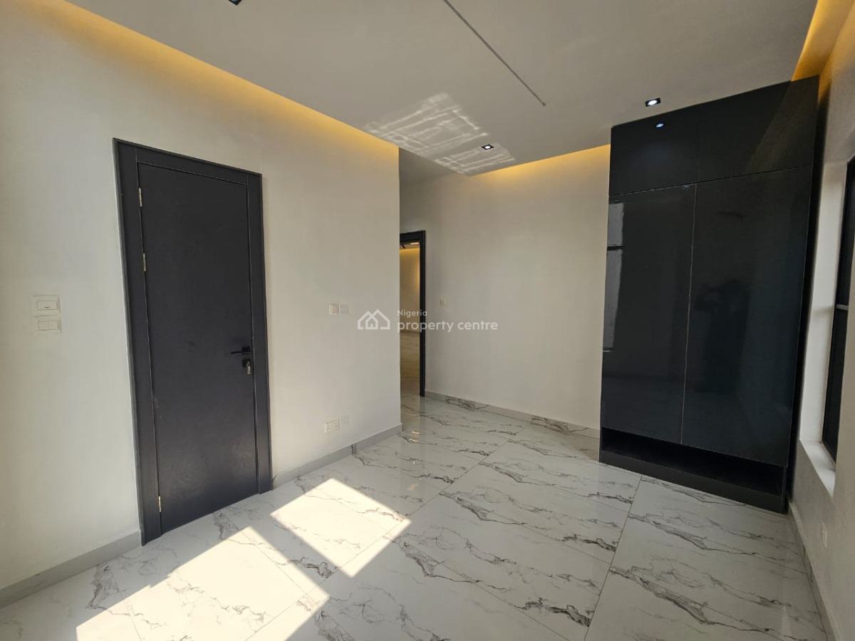 4 Bedrooms Detached House, Gra Phase 2, Magodo, Lagos, Detached Duplex for Sale