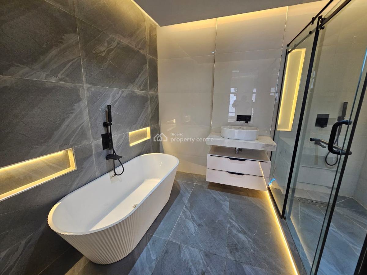 4 Bedrooms Detached House, Gra Phase 2, Magodo, Lagos, Detached Duplex for Sale