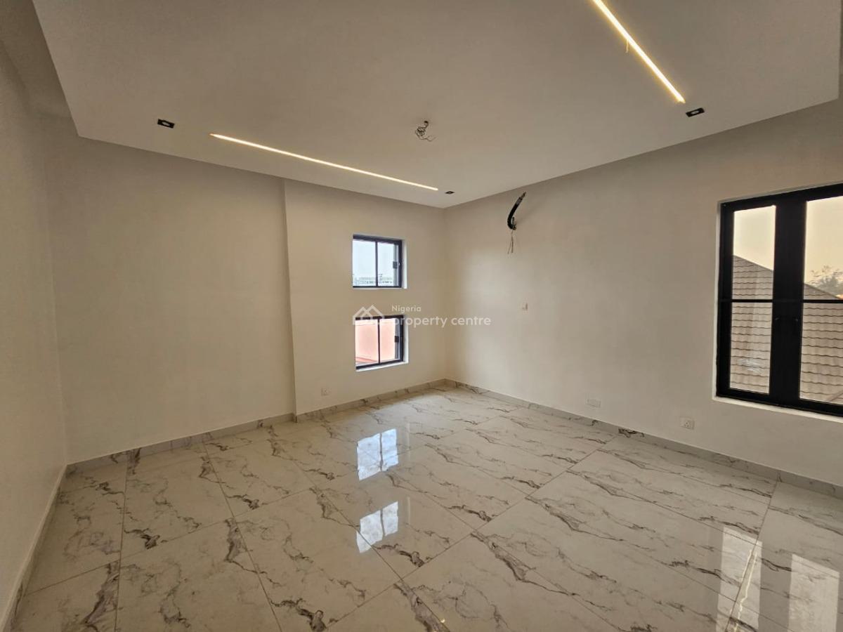 4 Bedrooms Detached House, Gra Phase 2, Magodo, Lagos, Detached Duplex for Sale