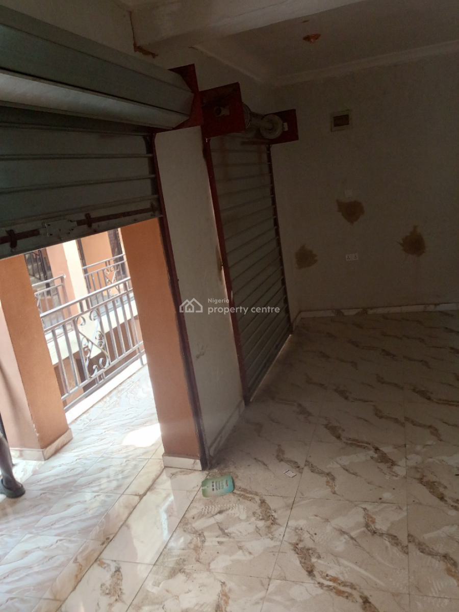 Spacious Shop Good for Office, Storage, Tailor and So on, Palmgrove, Shomolu, Lagos, Shop for Rent
