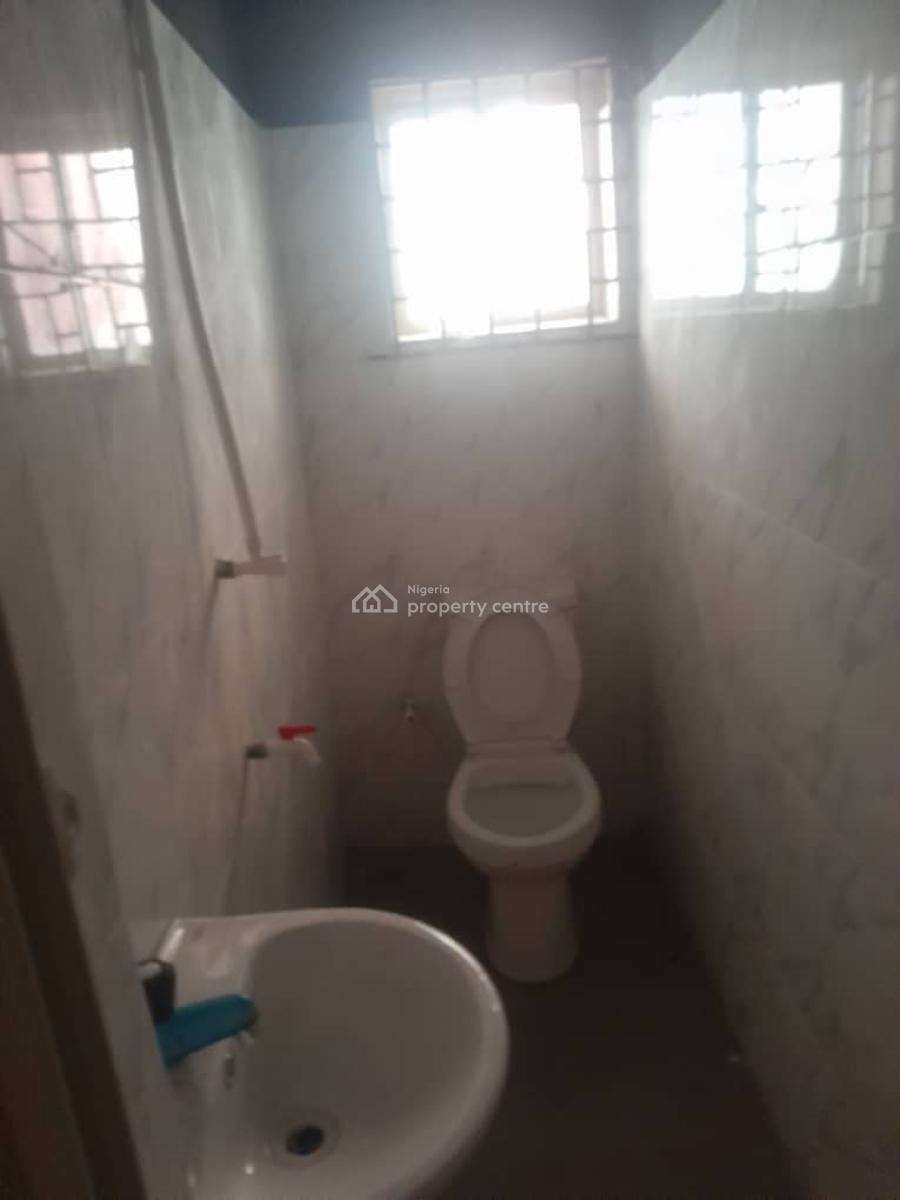 1 Bedroom Flats, Itele, Iyana Junction Bus Stop, Ayobo, Lagos, Mini Flat (room and Parlour) for Rent