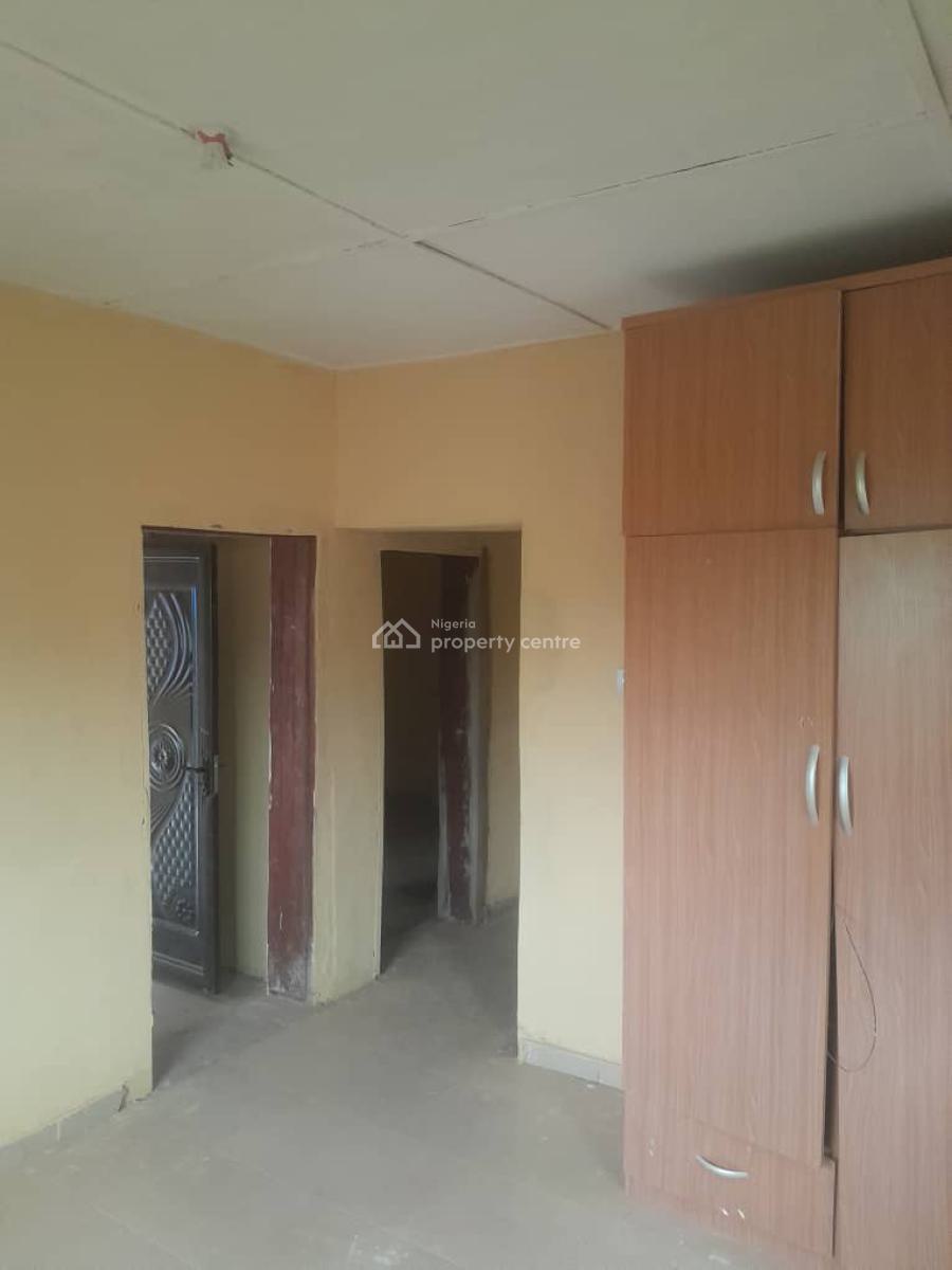 1 Bedroom Flats, Itele, Iyana Junction Bus Stop, Ayobo, Lagos, Mini Flat (room and Parlour) for Rent