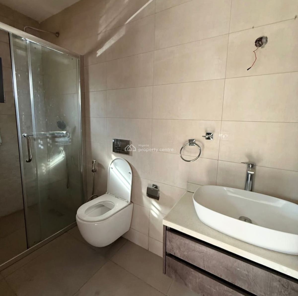 Luxury 3 Bedroom Lakeview Apartment with Bq, Gym in a Serene Estate, Jabi, Abuja, Flat / Apartment for Sale