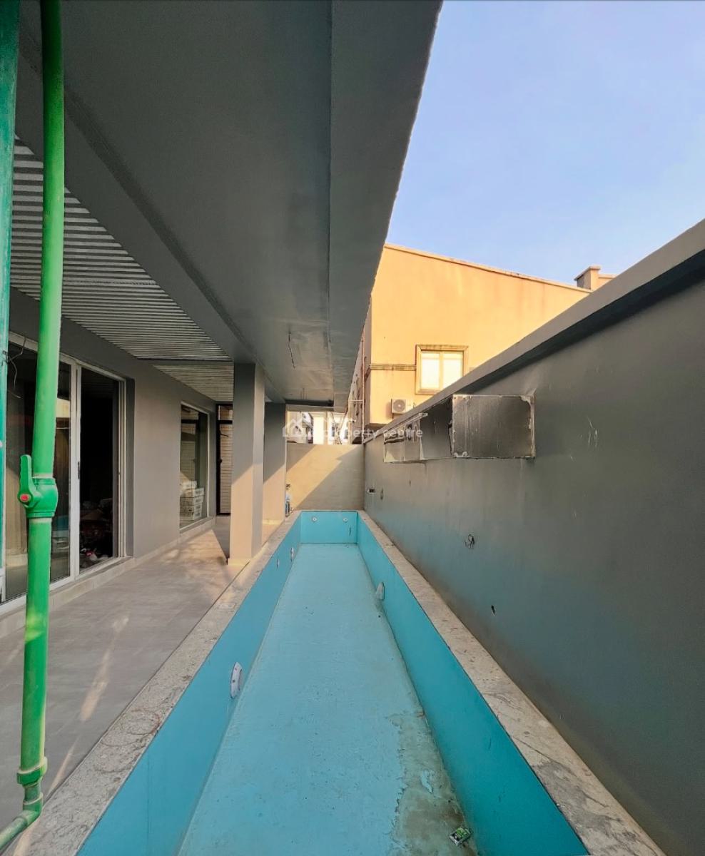 Fully Serviced 2 Bedroom Apartments with Elevator, Swimming Pool,, Lekki Phase 1, Lekki, Lagos, Flat / Apartment for Sale