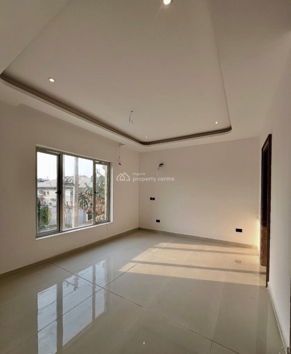 Fully Serviced 2 Bedroom Apartments with Elevator, Swimming Pool,, Lekki Phase 1, Lekki, Lagos, Flat / Apartment for Sale