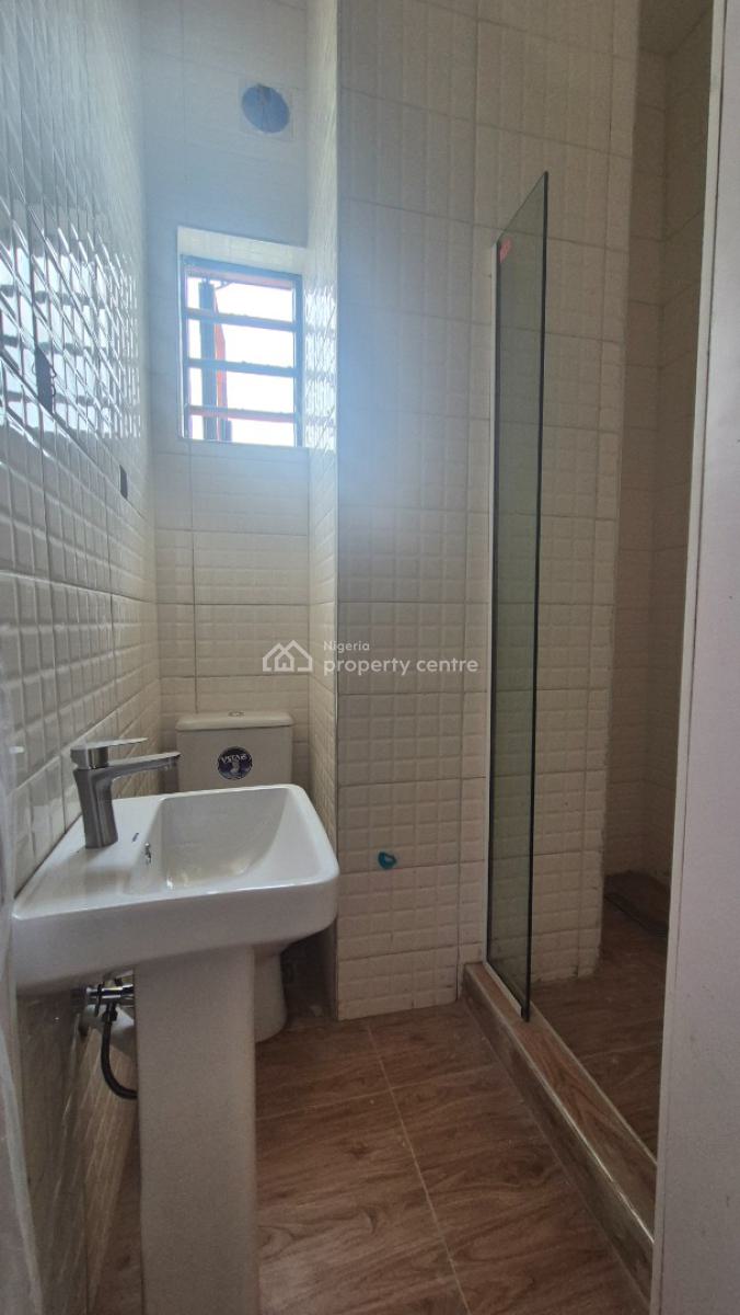 Direct Luxurious Smart 3 Bedrooms Apartment with a Bq, Elevator, Gym, Swimming Pool, Off Isaac John Street, Ikeja Gra, Ikeja, Lagos, Flat / Apartment for Sale