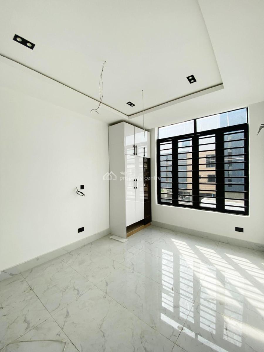 Brand New Spacious Well Built Luxury 2 Bedroom Apartment with Pool & Gym, Off Freedom Way, Lekki Phase 1, Lekki, Lagos, Flat / Apartment for Sale