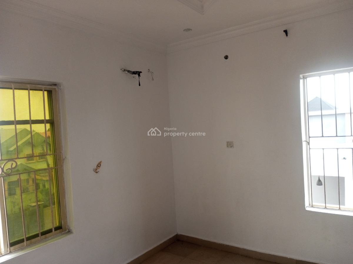 Very Clean and Massive 2 Bedroom Upstairs in a Secured Estate, Badore, Ajah, Lagos, Flat / Apartment for Rent