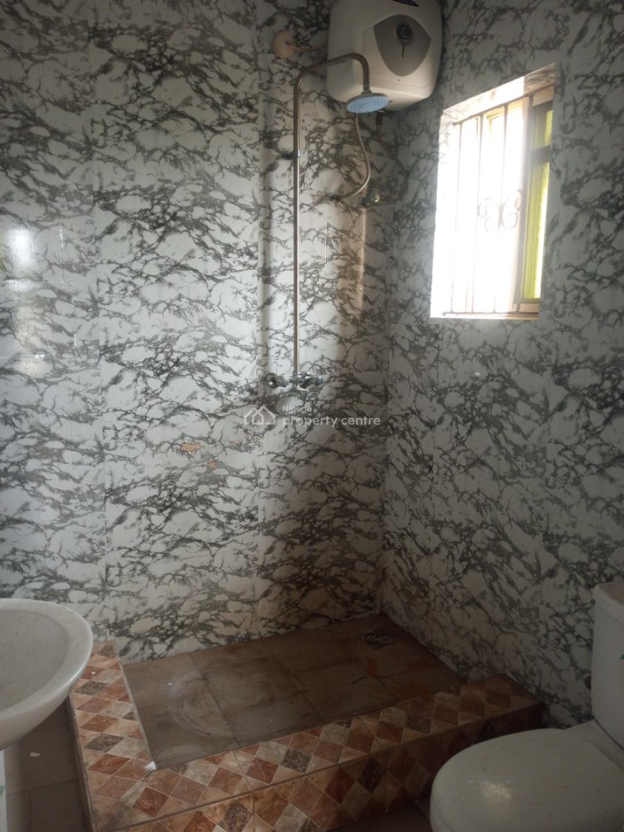 Very Clean and Massive 2 Bedroom Upstairs in a Secured Estate, Badore, Ajah, Lagos, Flat / Apartment for Rent