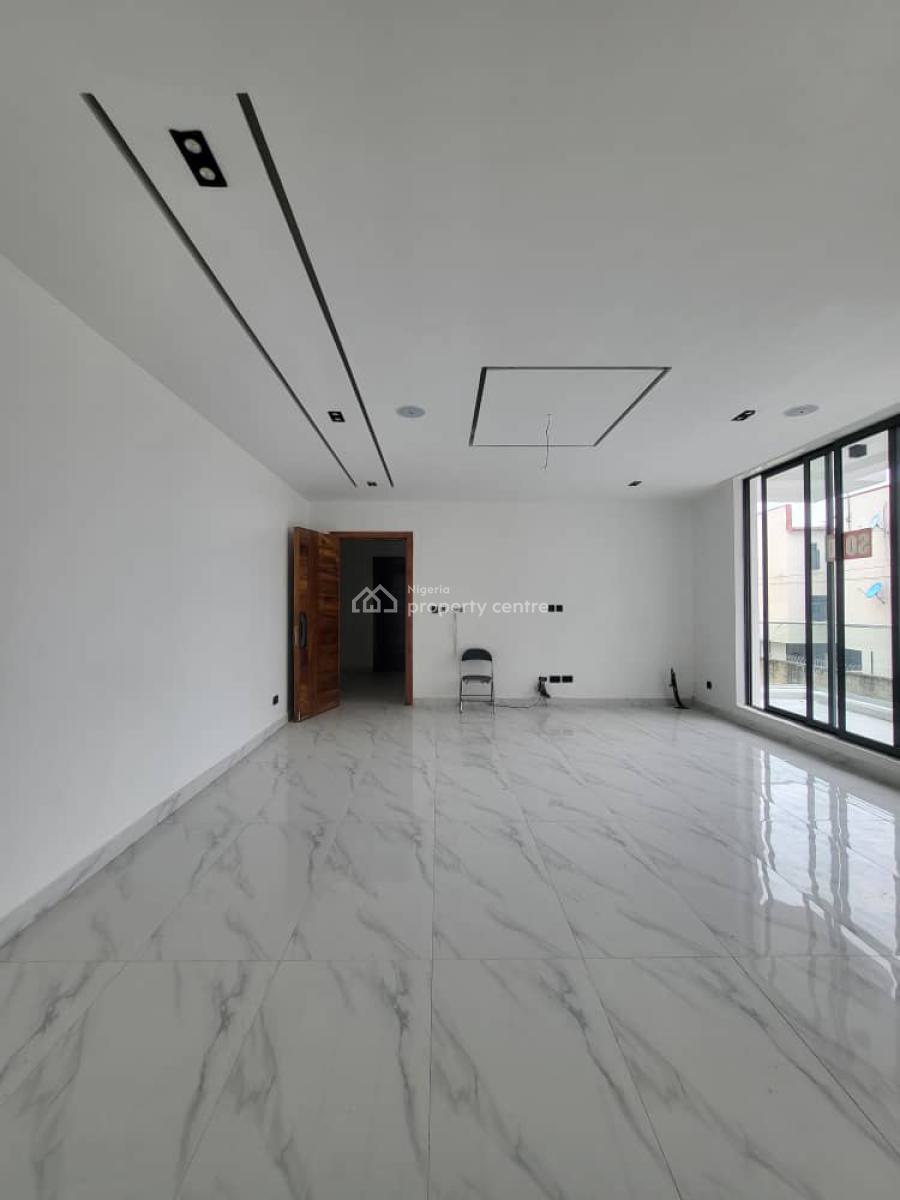 Brand New Luxury 2 Bedroom Apartment with Pool and Gym, Lekki Phase 1, Lekki, Lagos, Flat / Apartment for Sale