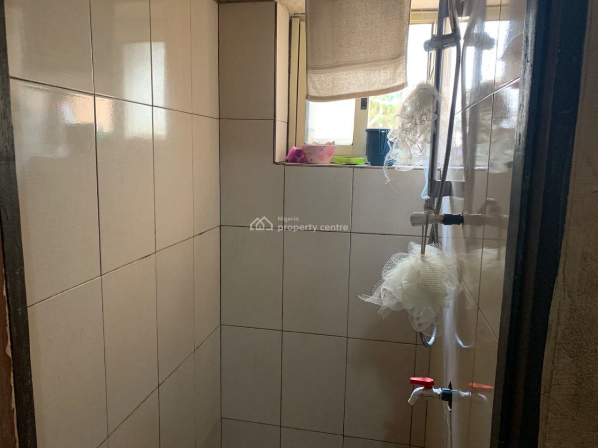 3-bedrooms Flat with Good Finishing., Goodluck Jonathan Estate, Idimu, Lagos, Flat / Apartment for Sale