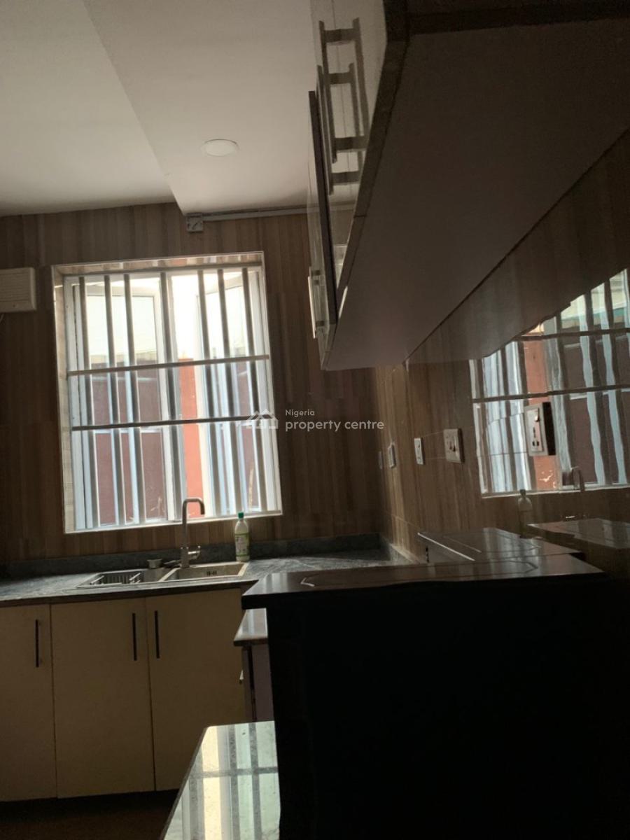 2 Bedroom Apartment Available, Platinum Way, Ikate, Lekki, Lagos, Flat / Apartment for Rent
