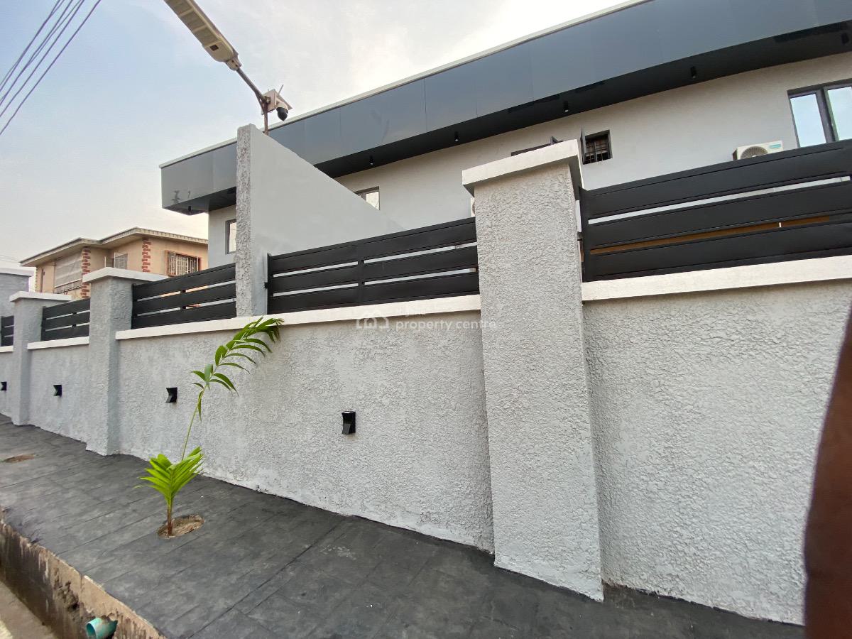 5 Bedroom Duplex with 2-room Bq, Ikolaba Estate, New Bodija, Ibadan, Oyo, Semi-detached Duplex for Sale