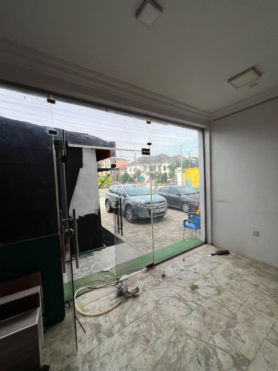 Ground Floor Shop/commercial Space on a Major Commercial Road, Lekki Phase 1, Lekki, Lagos, Commercial Property for Rent