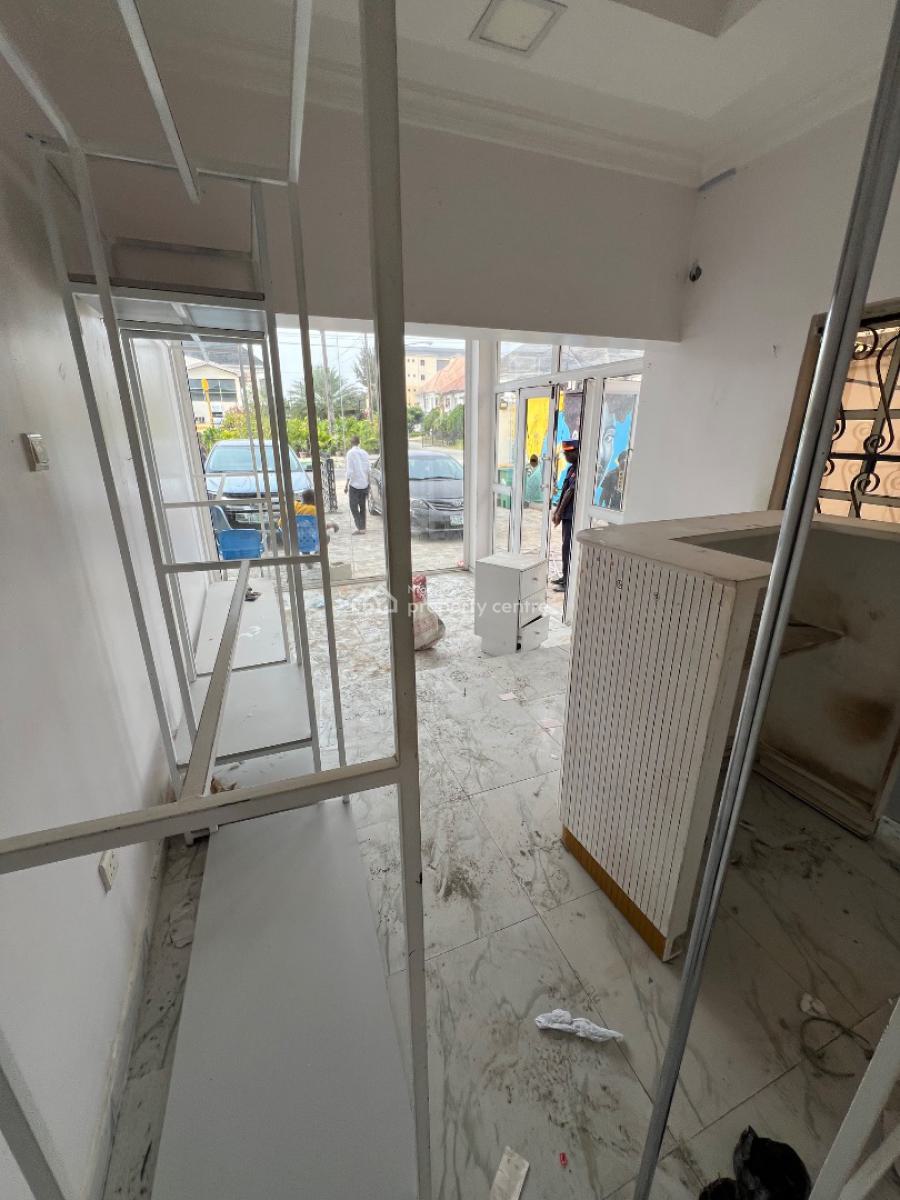Ground Floor Shop/commercial Space Facing a Major Commercial Road, Lekki Phase 1, Lekki, Lagos, Commercial Property for Rent