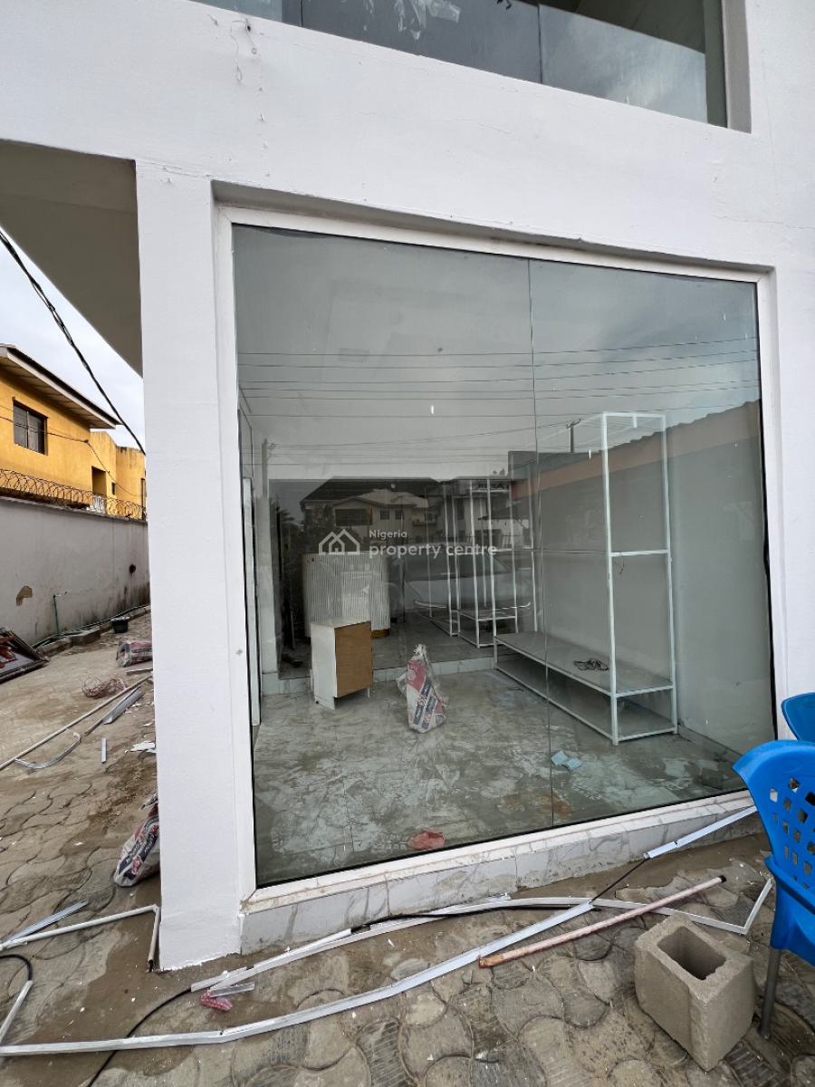 Ground Floor Shop/commercial Space Facing a Major Commercial Road, Lekki Phase 1, Lekki, Lagos, Commercial Property for Rent