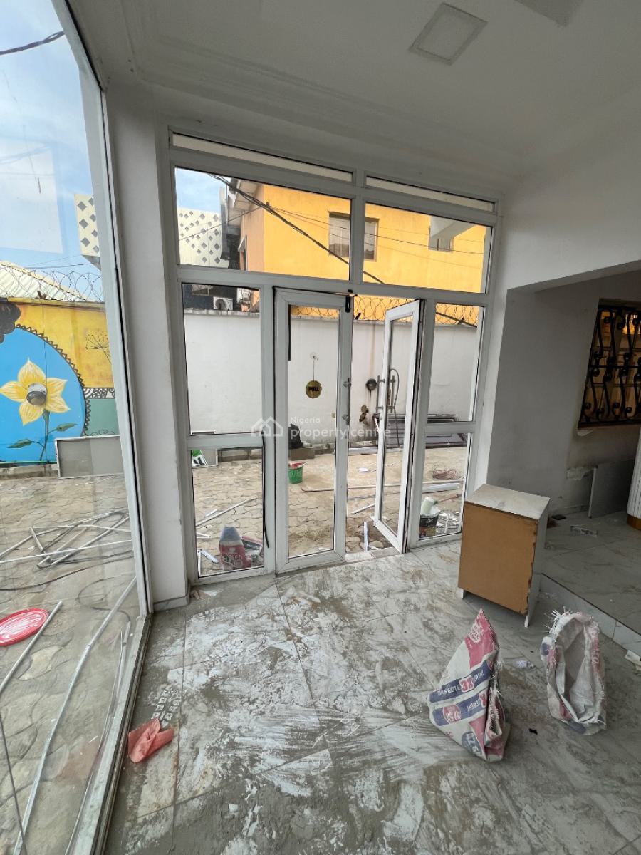 Ground Floor Shop/commercial Space Facing a Major Commercial Road, Lekki Phase 1, Lekki, Lagos, Commercial Property for Rent