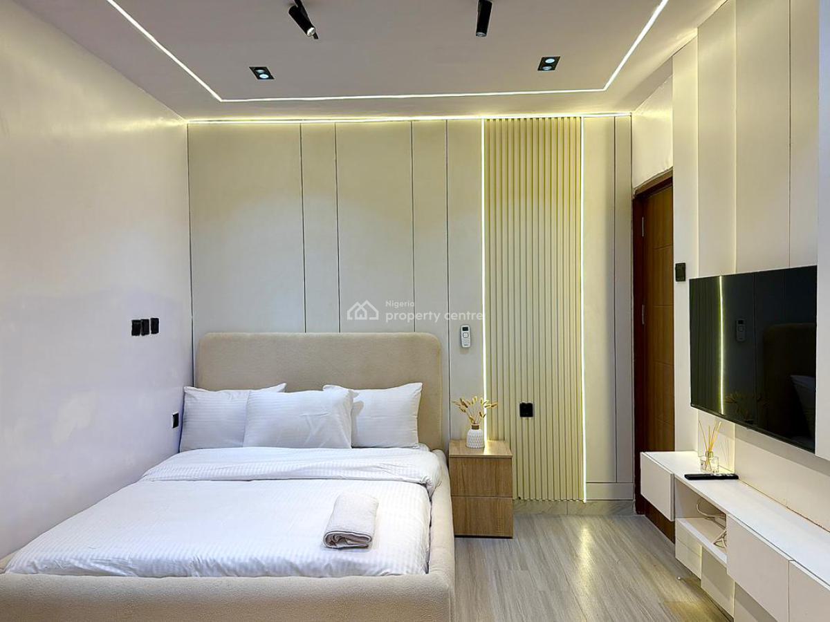 Brand New 2 Bedroom with Balconies, Lekki Phase 1, Lekki, Lagos, Self Contain (single Rooms) Short Let