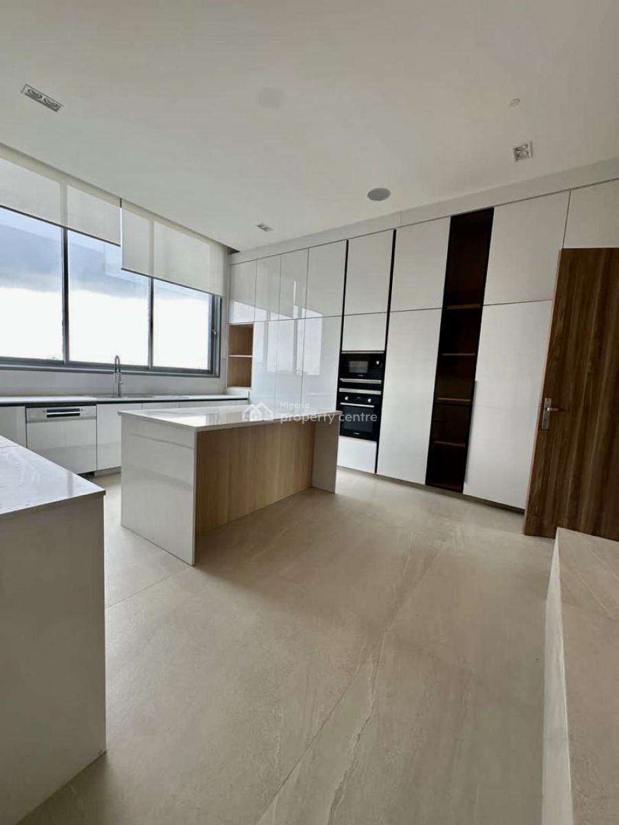 Exquisite Luxurious Spacious 3 Bedroom Apartment with Pool and Gym, Banana Island, Ikoyi, Lagos, Flat / Apartment for Sale