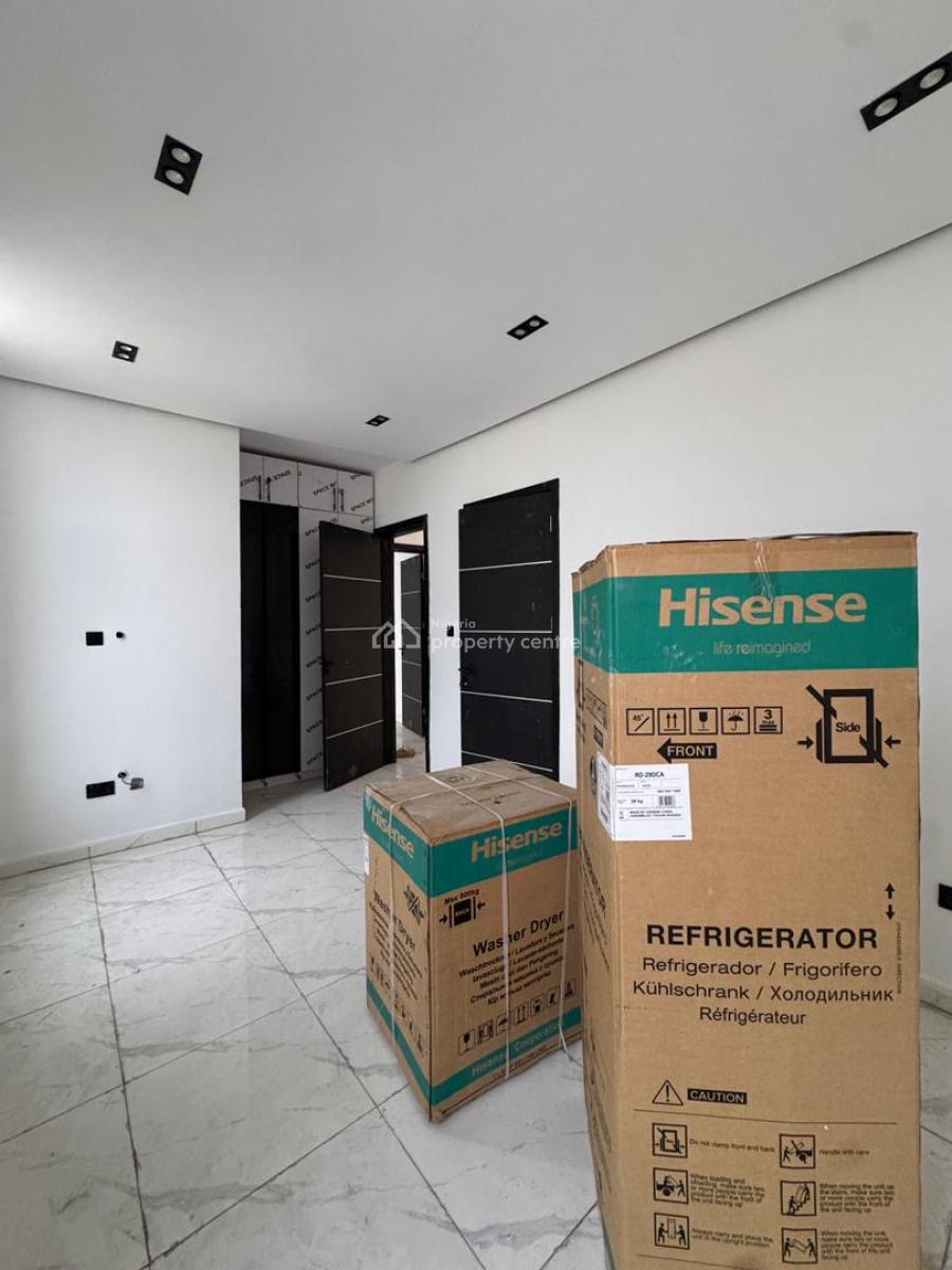 Spacious  2  Bedroom Apartments, Ologolo, Lekki, Lagos, Flat / Apartment for Sale