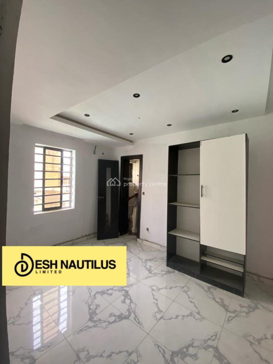 8-unit Block of 2 Bedroom Apartments -- C of O, Jakande, Lekki, Lagos, Flat / Apartment for Sale