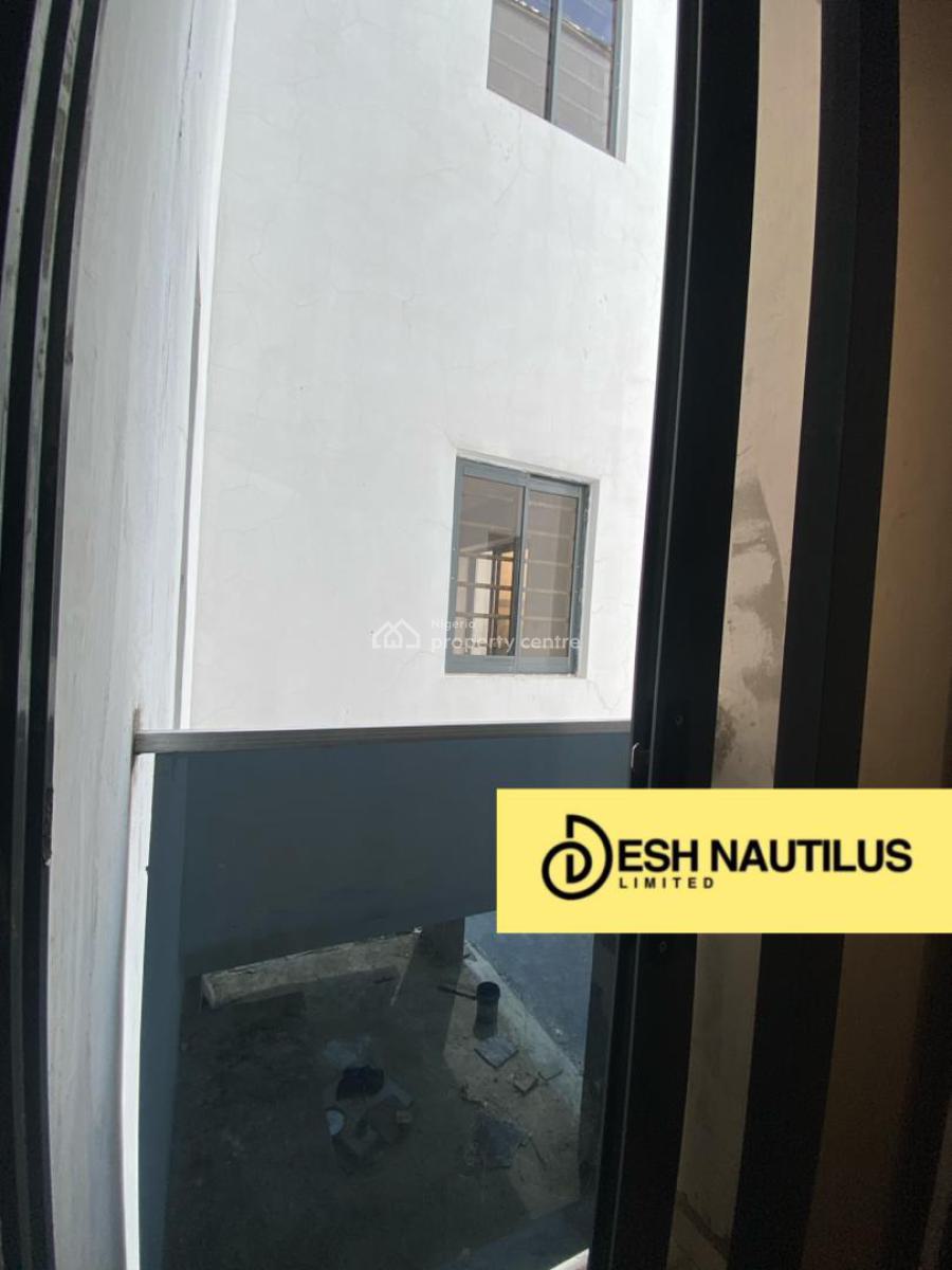 8-unit Block of 2 Bedroom Apartments -- C of O, Jakande, Lekki, Lagos, Flat / Apartment for Sale