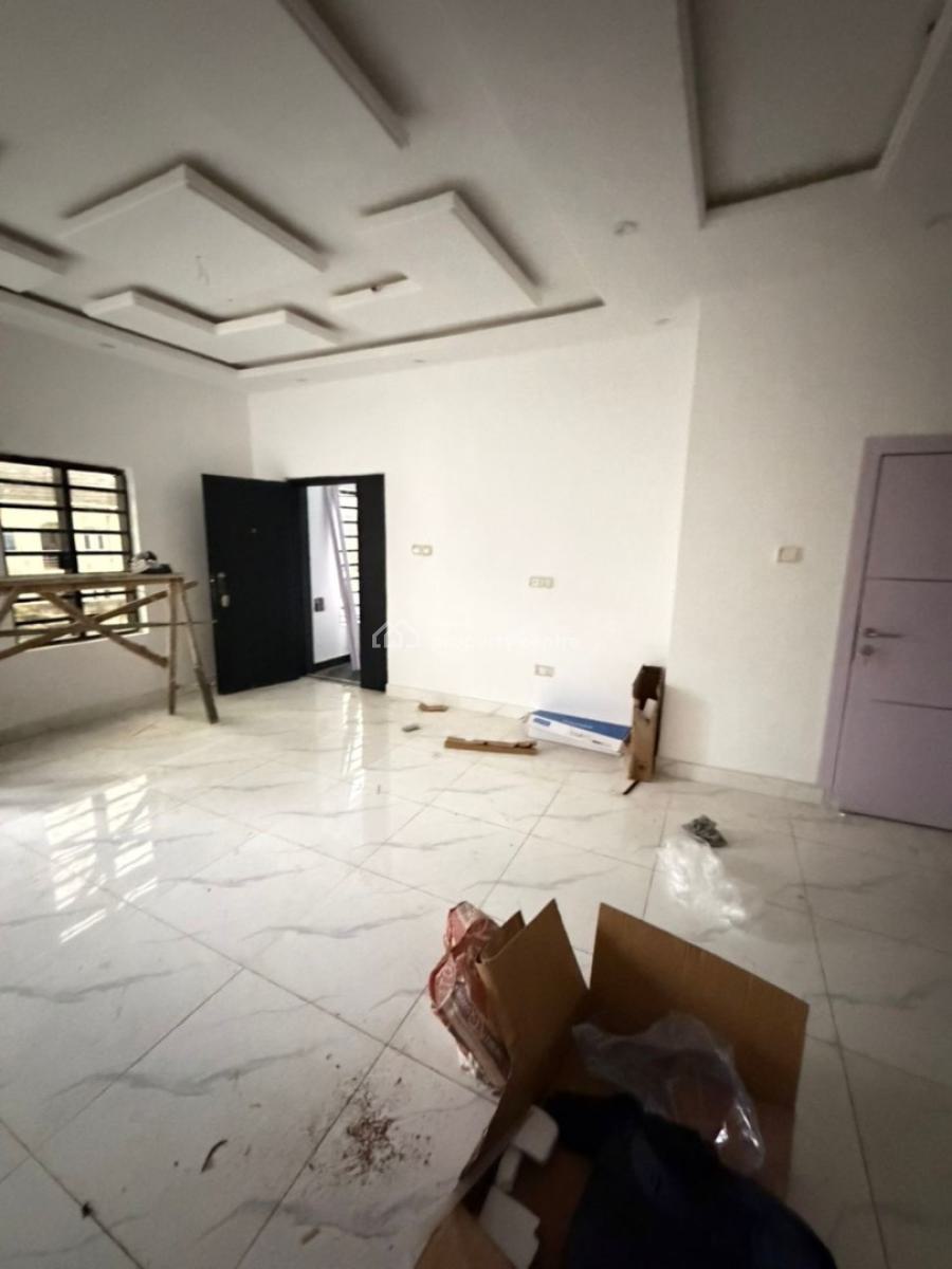 Standard 2 Bedroom Apartment, Coastal Road, Lekki, Lagos, Flat / Apartment for Rent