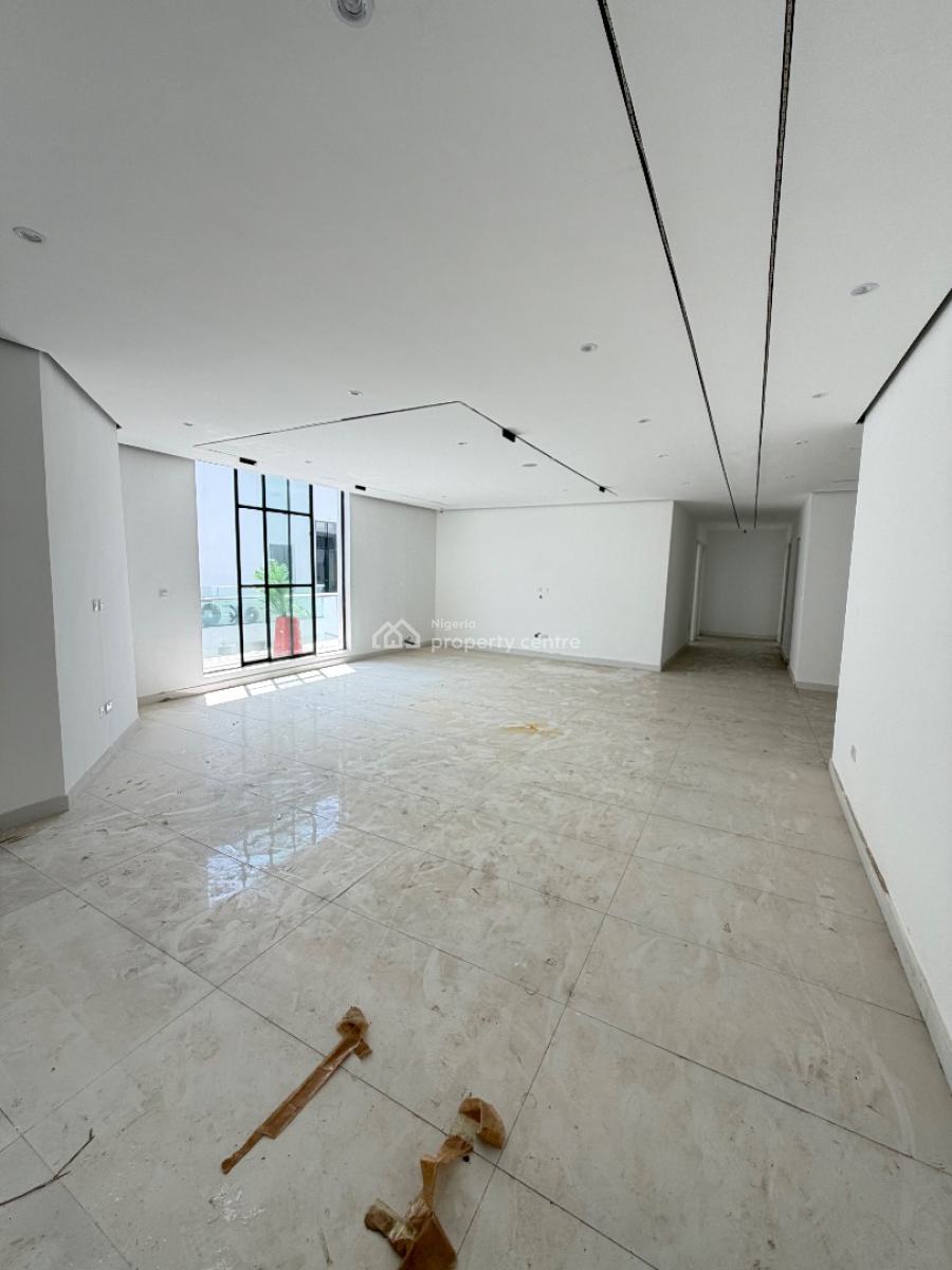Spacious 4 Bedroom Penthouse with Pool and Gym, Ikate, Lekki, Lagos, Block of Flats for Sale