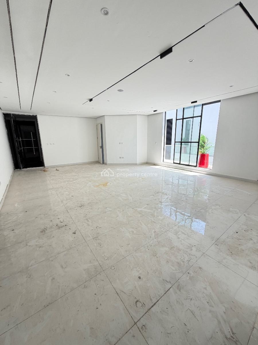 Spacious 4 Bedroom Penthouse with Pool and Gym, Ikate, Lekki, Lagos, Block of Flats for Sale