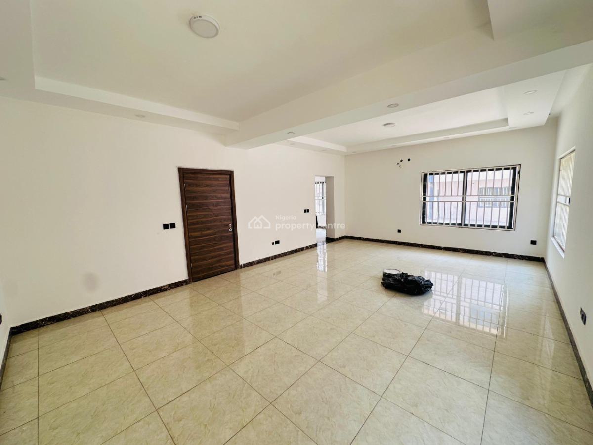 5 Bedroom Semi-detached Duplex with Bq, Mabushi, Abuja, Semi-detached Duplex for Sale