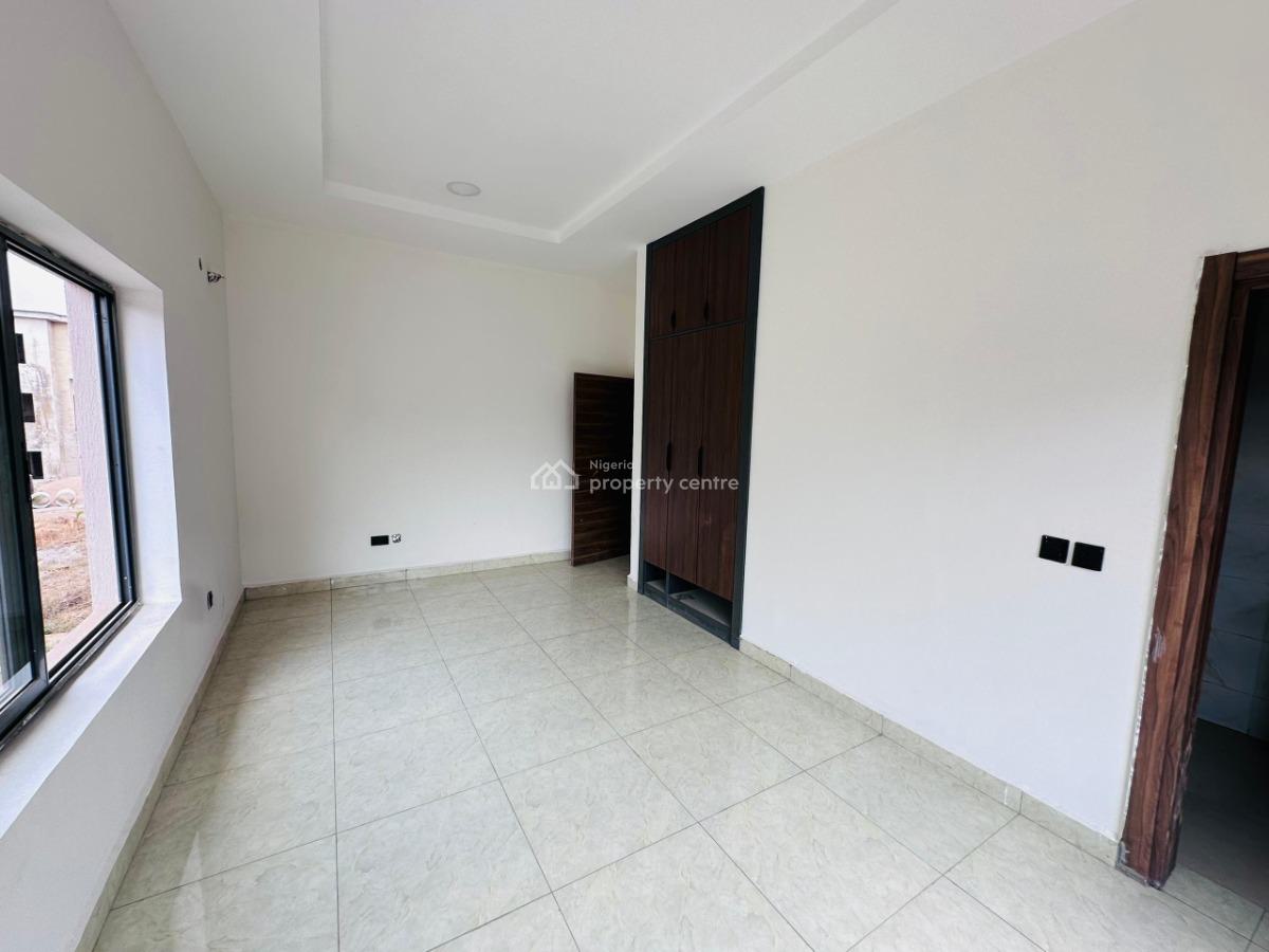 5 Bedroom Semi-detached Duplex with Bq, Mabushi, Abuja, Semi-detached Duplex for Sale