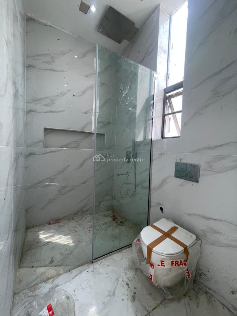 Luxury Brand New 2 Bedroom Apartments with Pool, Lekki Phase 1, Lekki, Lagos, Block of Flats for Sale