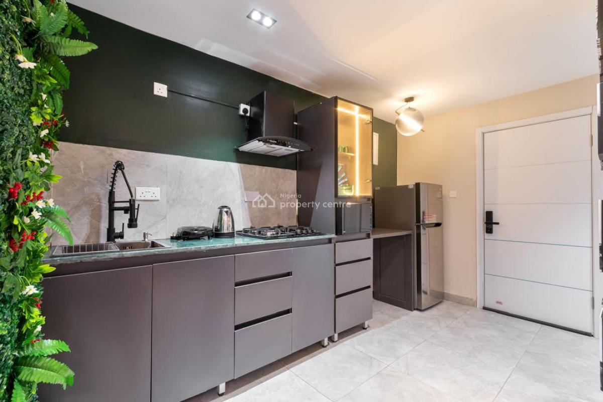 Fully Furnished and Serviced One Bedroom Apartment, Lekki Phase 1, Lekki, Lagos, Mini Flat (room and Parlour) for Rent