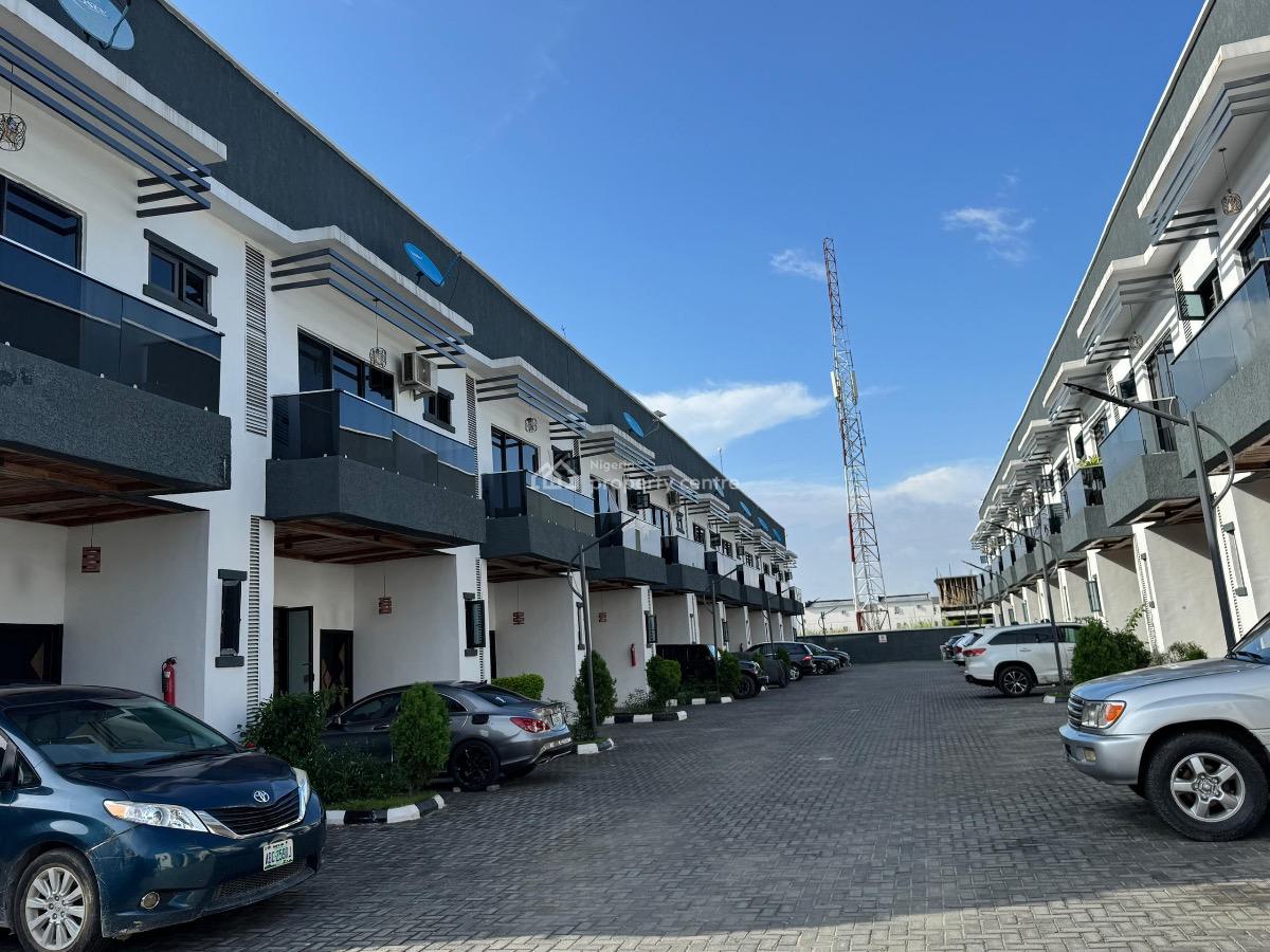 Fully Serviced 4 Bedrooms Semi Detached Duplex with Pool and Gym, Osapa, Lekki, Lagos, Semi-detached Duplex for Rent