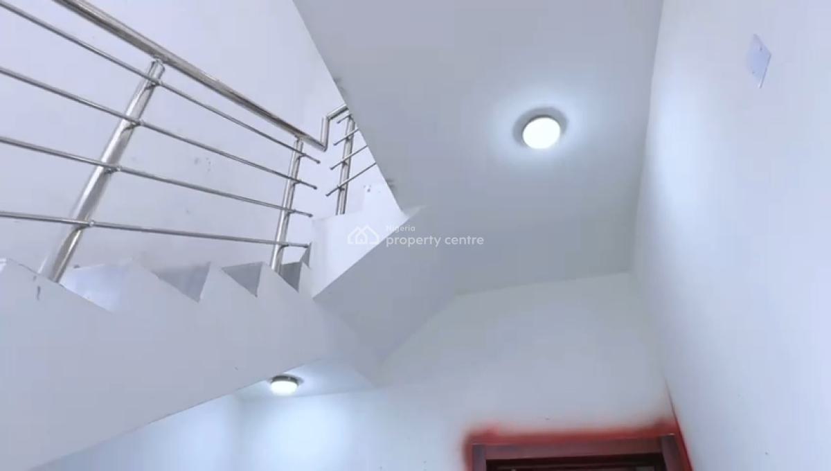 Brand New 2 Bedroom Flat, Agungi, Lekki, Lagos, Flat / Apartment for Sale
