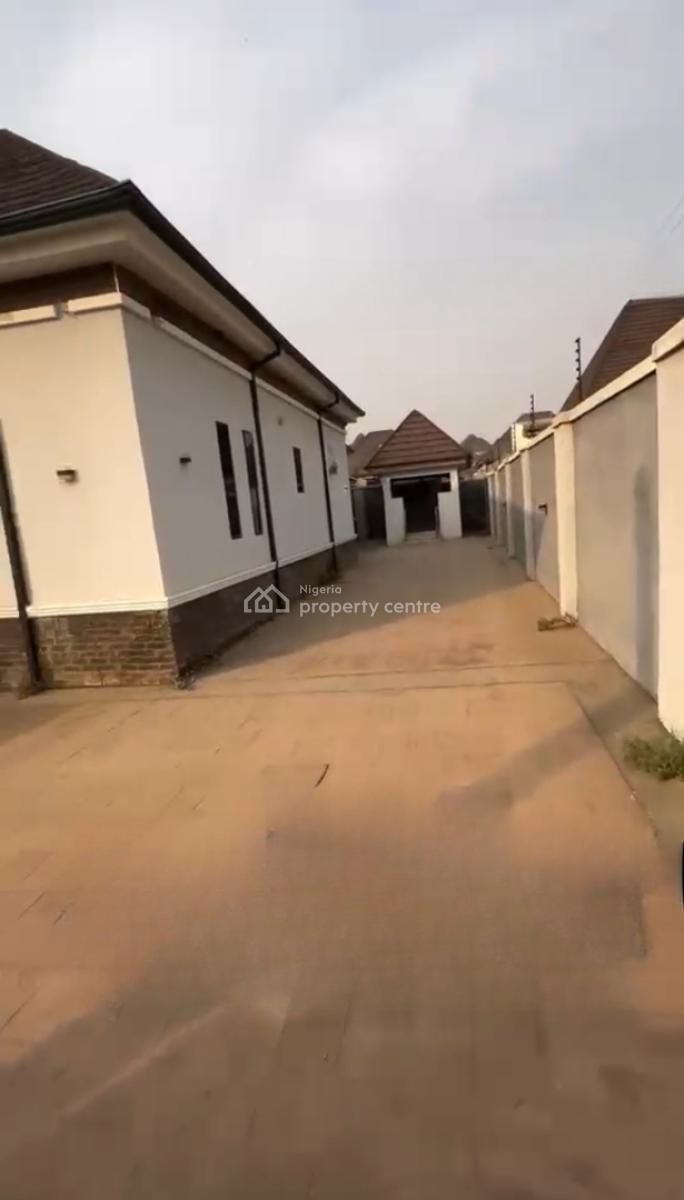 a Fully Furnished Luxury Three Bedroom Bungalow, Efab Queen Estate, Karsana Abuja., Karsana, Abuja, House for Sale