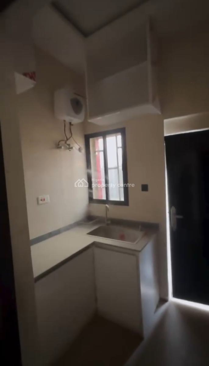 a Fully Furnished Luxury Three Bedroom Bungalow, Efab Queen Estate, Karsana Abuja., Karsana, Abuja, House for Sale