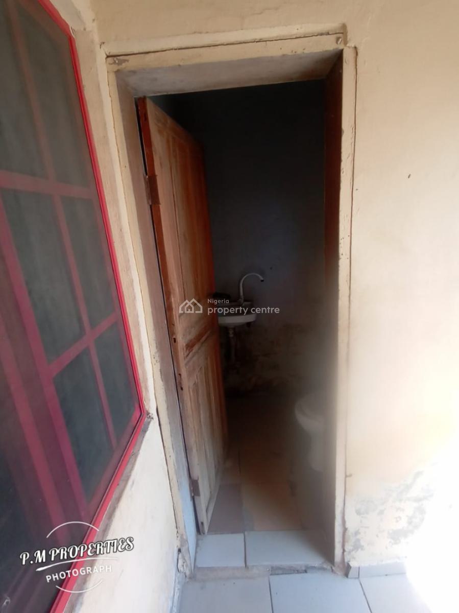 Nice 2 Bedroom Flat, Makogi, Magboro, Ogun, Flat / Apartment for Rent