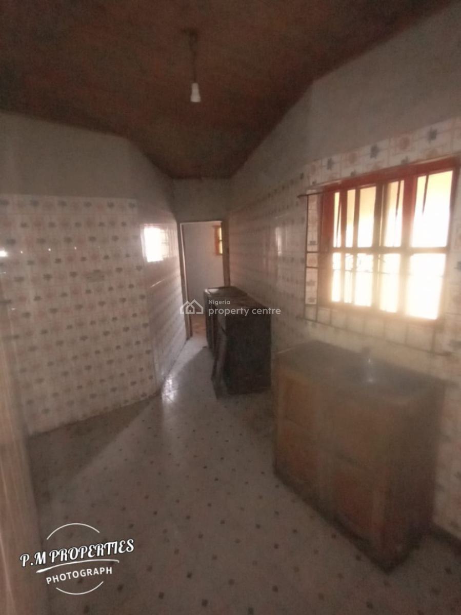 Nice 2 Bedroom Flat, Makogi, Magboro, Ogun, Flat / Apartment for Rent