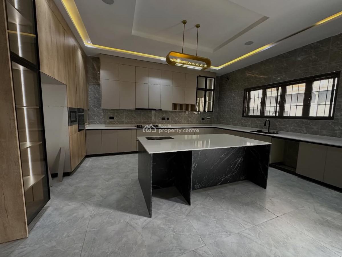 Smart 6 Bedroom Detached Duplex with a Pool & Gym on 900sqm, Guzape District, Abuja, Detached Duplex for Sale