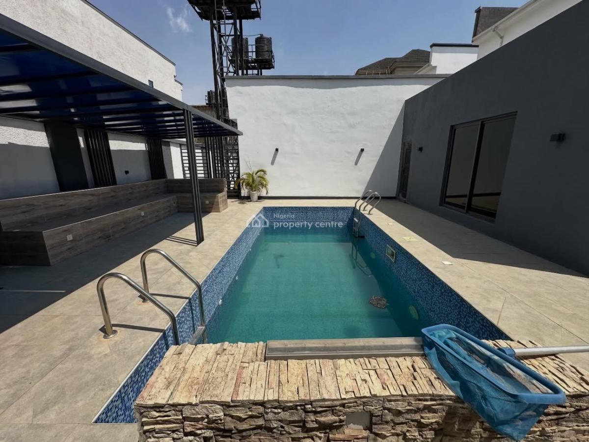 Smart 6 Bedroom Detached Duplex with a Pool & Gym on 900sqm, Guzape District, Abuja, Detached Duplex for Sale