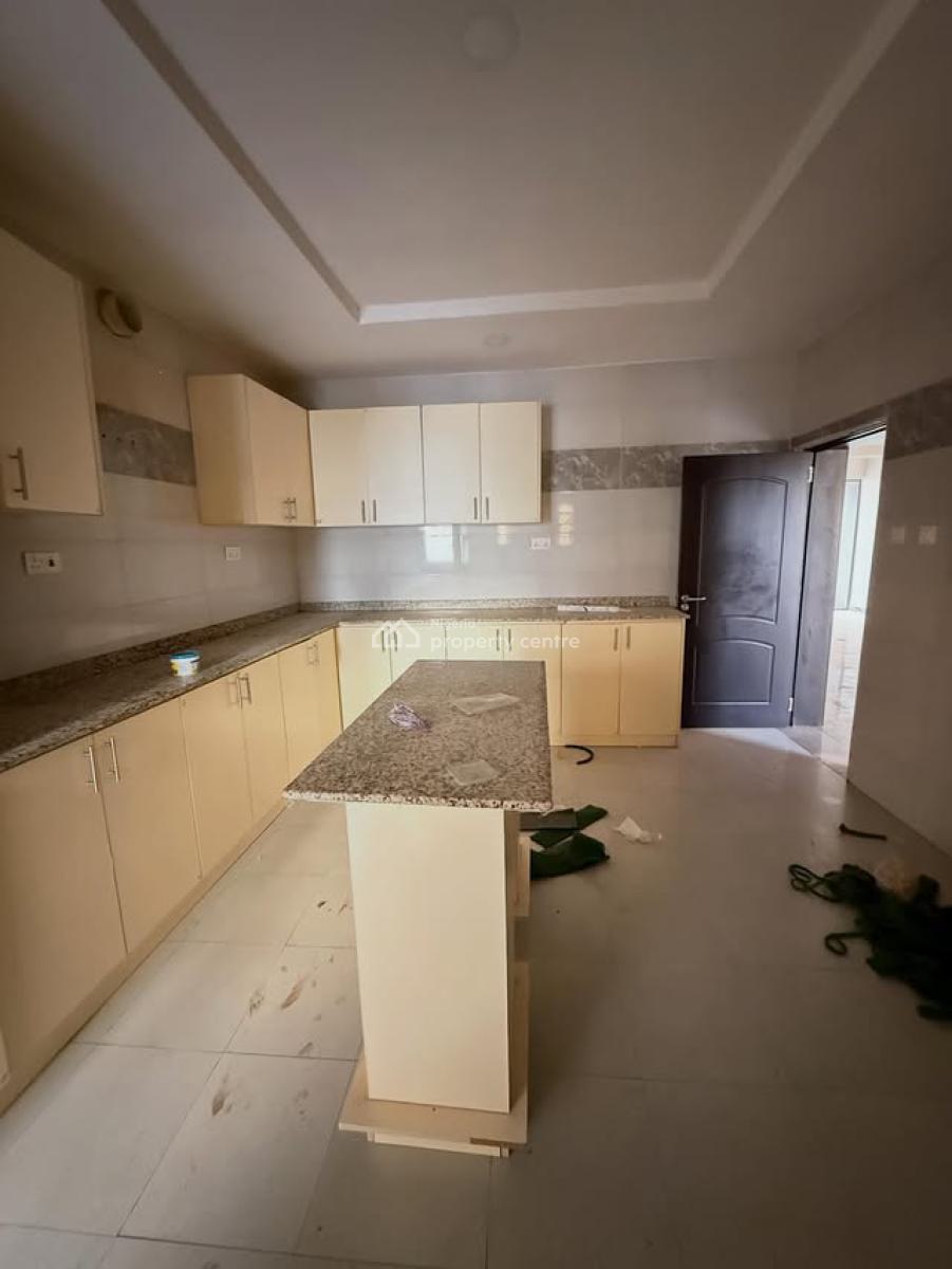 Super Spacious 3 Bedroom Flat with Bq, Durumi, Abuja, Flat / Apartment for Rent