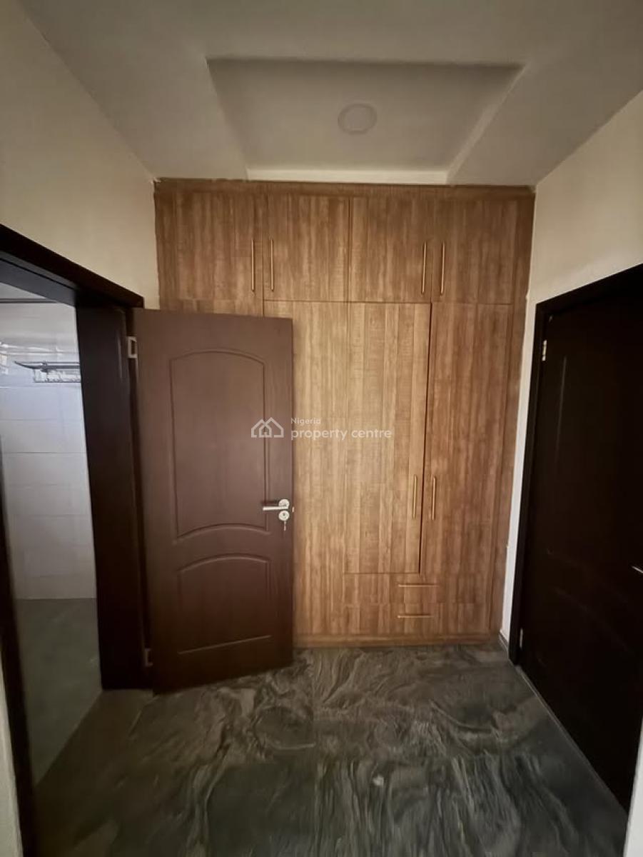 Super Spacious 3 Bedroom Flat with Bq, Durumi, Abuja, Flat / Apartment for Rent