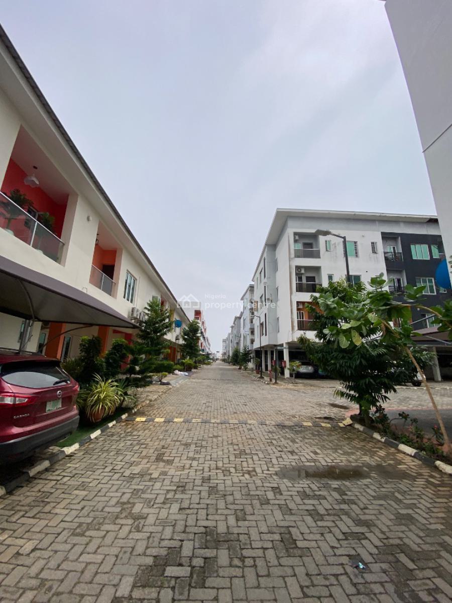 Grab This Now,spacious 2 Bedroom Apartment,upstairs with Pool 2balcony, Horizon Estate, Ikate Elegushi, Lekki, Lagos, Flat / Apartment for Rent