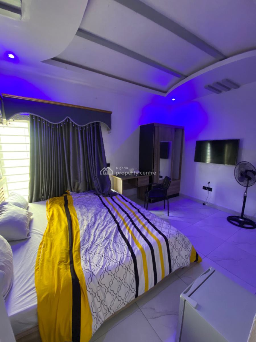 Grab This Now,spacious 2 Bedroom Apartment,upstairs with Pool 2balcony, Horizon Estate, Ikate Elegushi, Lekki, Lagos, Flat / Apartment for Rent