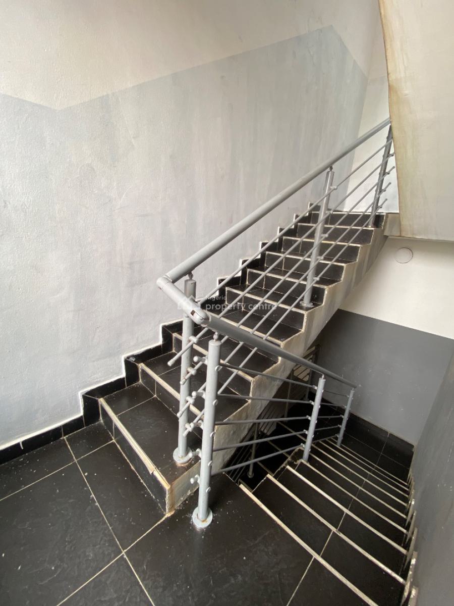 Grab This Now,spacious 2 Bedroom Apartment,upstairs with Pool 2balcony, Horizon Estate, Ikate Elegushi, Lekki, Lagos, Flat / Apartment for Rent