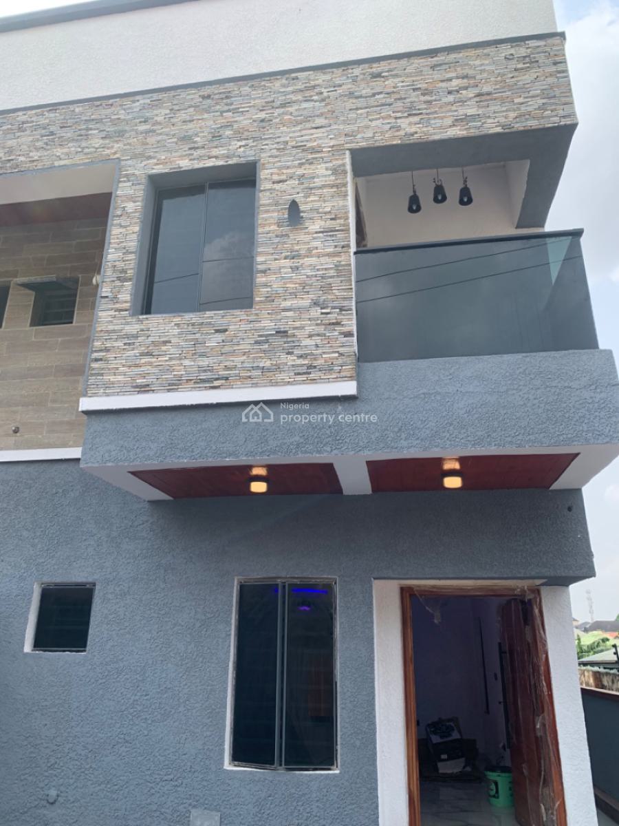 Luxury 4 Bedroom Semi Detached Duplex with Bq, Gra Phase 1, Magodo, Lagos, Semi-detached Duplex for Sale
