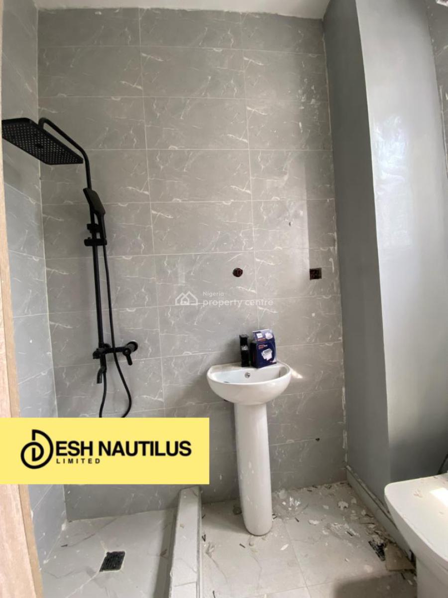 Fully Furnished 2 Bedroom Apartment, Jakande, Lekki, Lagos, Flat / Apartment for Sale