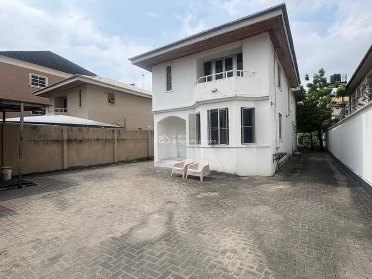 Very Spacious 4 Bedrooms Detached Duplex House, Lekki Phase 1, Lekki, Lagos, Detached Duplex for Rent
